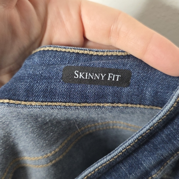 Judy Blue Skinny Distressed / Destroyed Blue Jeans Women's Size 3 / 26 - Picture 6 of 6